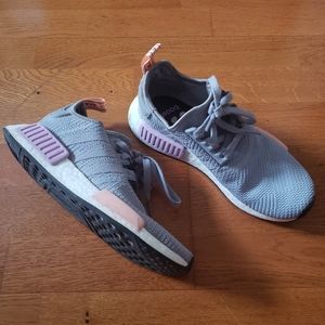 ADIDAS NMD_R1 shoes